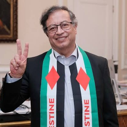 Kolombiya Cumhurbaşkanı Gustavo Petro, İsrail'i Gazze'de Soykırım Yapmakla Suçladı