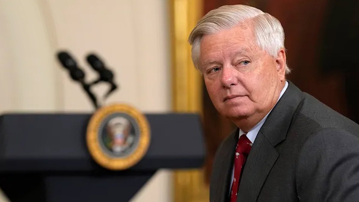 ABD'li Senatör Lindsey Graham'dan İran Halkına Destek Mesajı: 