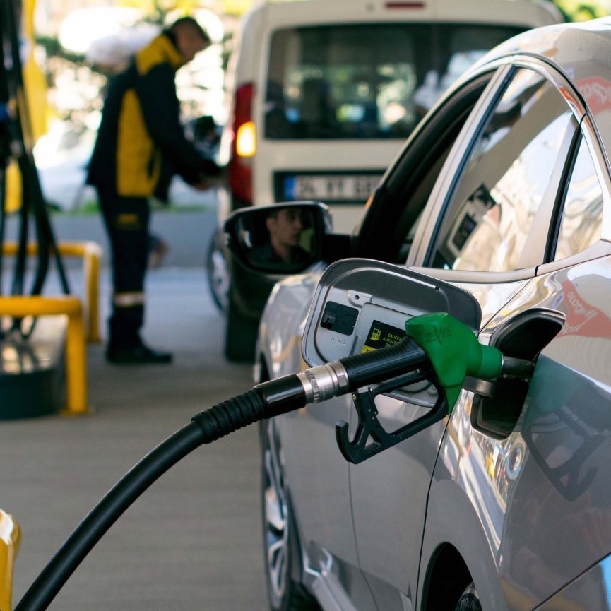 Motorine 1.70 TL Zam Geliyor: Litre Fiyatı 50 TL'yi Aşacak