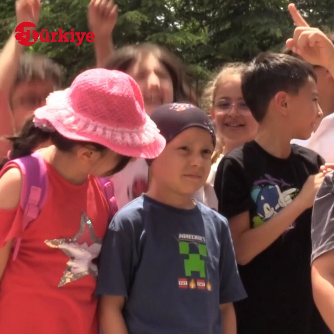 Çankırı'da Kanseri Yenen Öğrenci Okulunda Coşkuyla Karşılandı