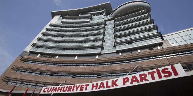 CHP Kurultay Davası Ertelendi: Görevsizlik Kararı İtiraz Süreci Bekleniyor