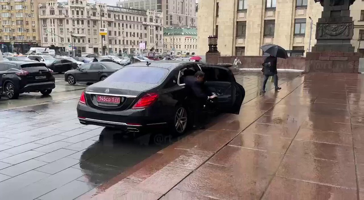Rusya, Azerbaycan Büyükelçisini Tutuklamalar ve Dostane Olmayan Adımlar Nedeniyle Çağırdı
