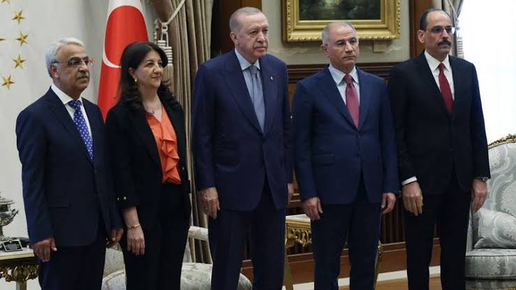 DEM Parti'den Cumhurbaşkanı Erdoğan'a Öcalan Ziyareti Talebi