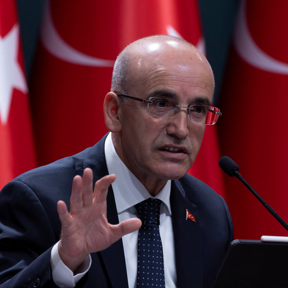 Şimşek'ten Enflasyon Tahmini: 2027'de Tek Haneye İnecek