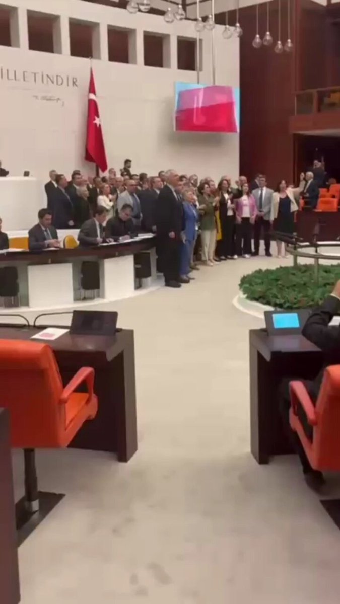 CHP'den Belediye Başkanları Tutuklamalarına Meclis Tepkisi