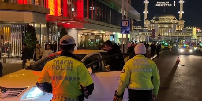 İstanbul'da Huzur İstanbul Operasyonunda 984 Şüpheli Gözaltına Alındı
