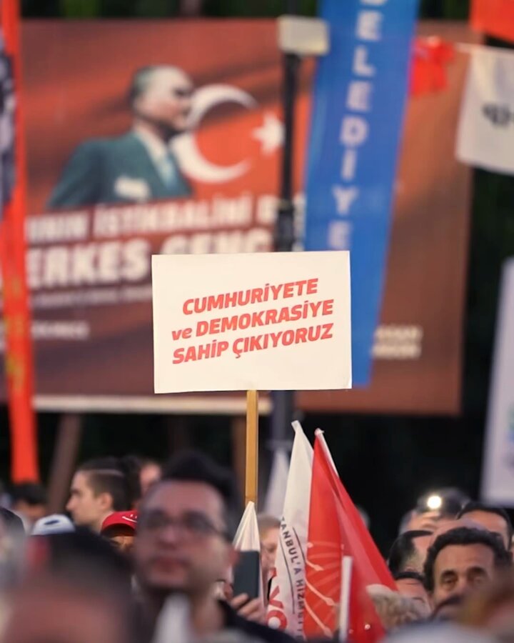 CHP Genel Başkanı Özgür Özel'den Kartal Meydanı'nda Toplantı Çağrısı