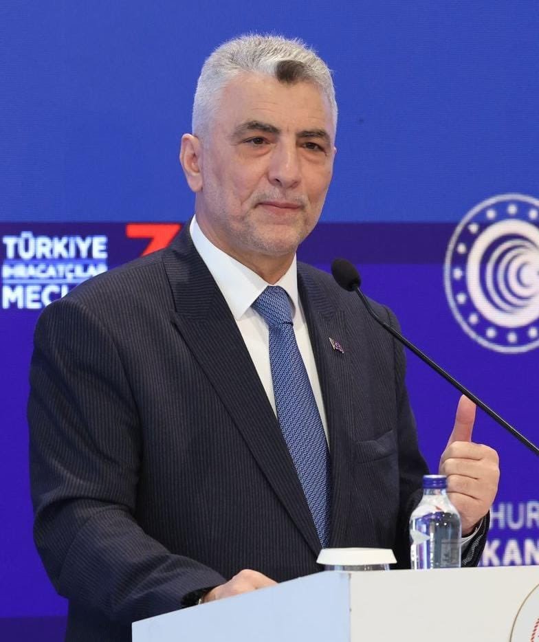 Ticaret Bakanı Bolat'tan Vize Kolaylığı Müjdesi: Uzun Süreli Vizeler Başlıyor