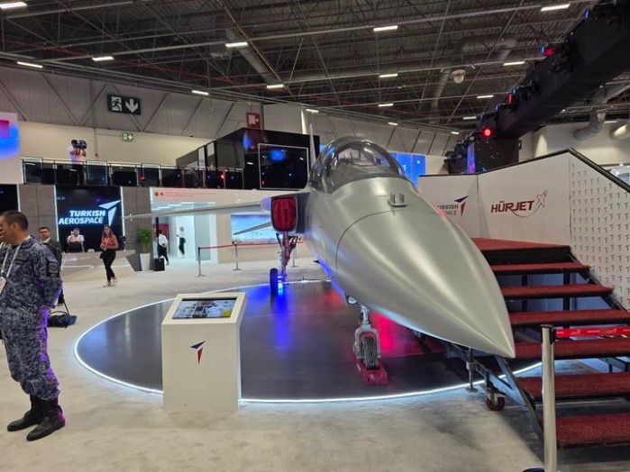 TUSAŞ, İspanya'ya HÜRJET İhracatı İçin Airbus ile Anlaştı