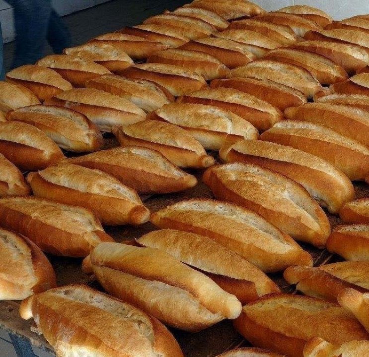 İzmir'de Ekmek Fiyatlarına Zam