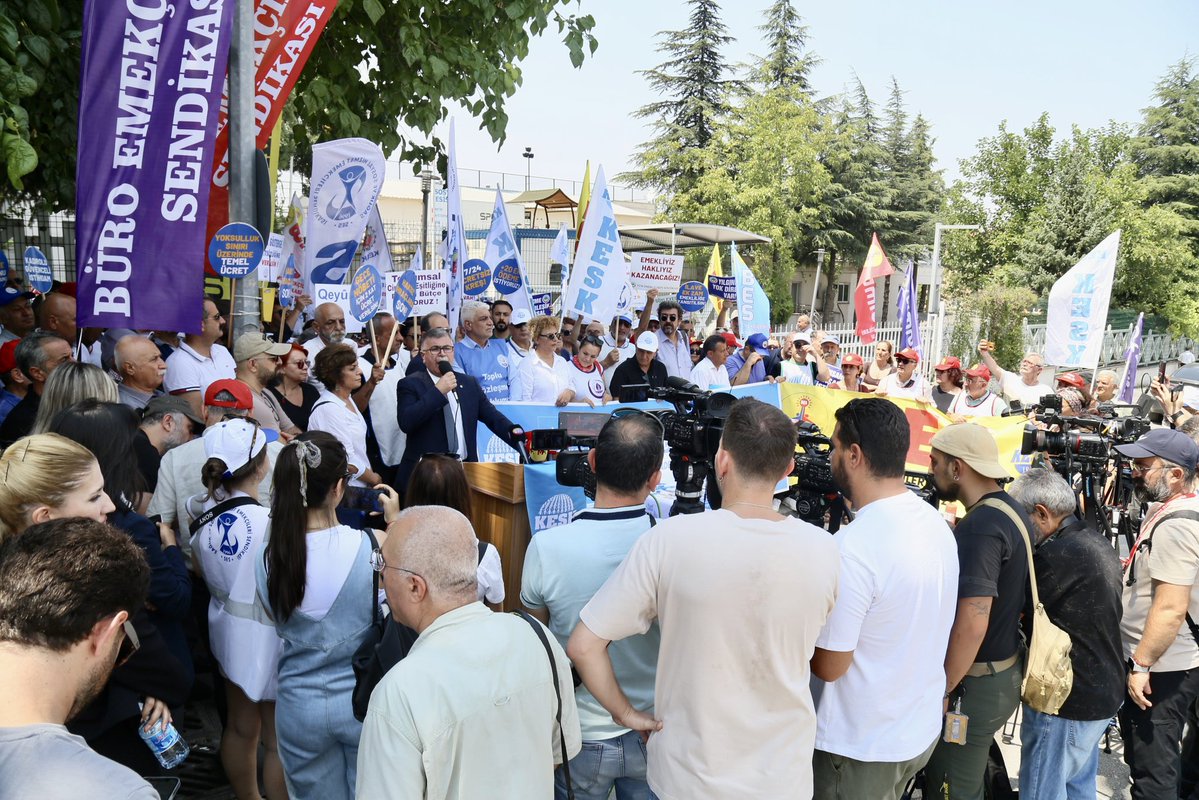 Kamu Emekçileri Sendikası, Taleplerini Kamuoyuyla Paylaştı