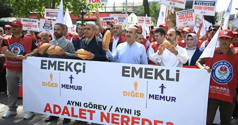 İmamlar Maaş Talebiyle Ankara'da Eylem Düzenledi!