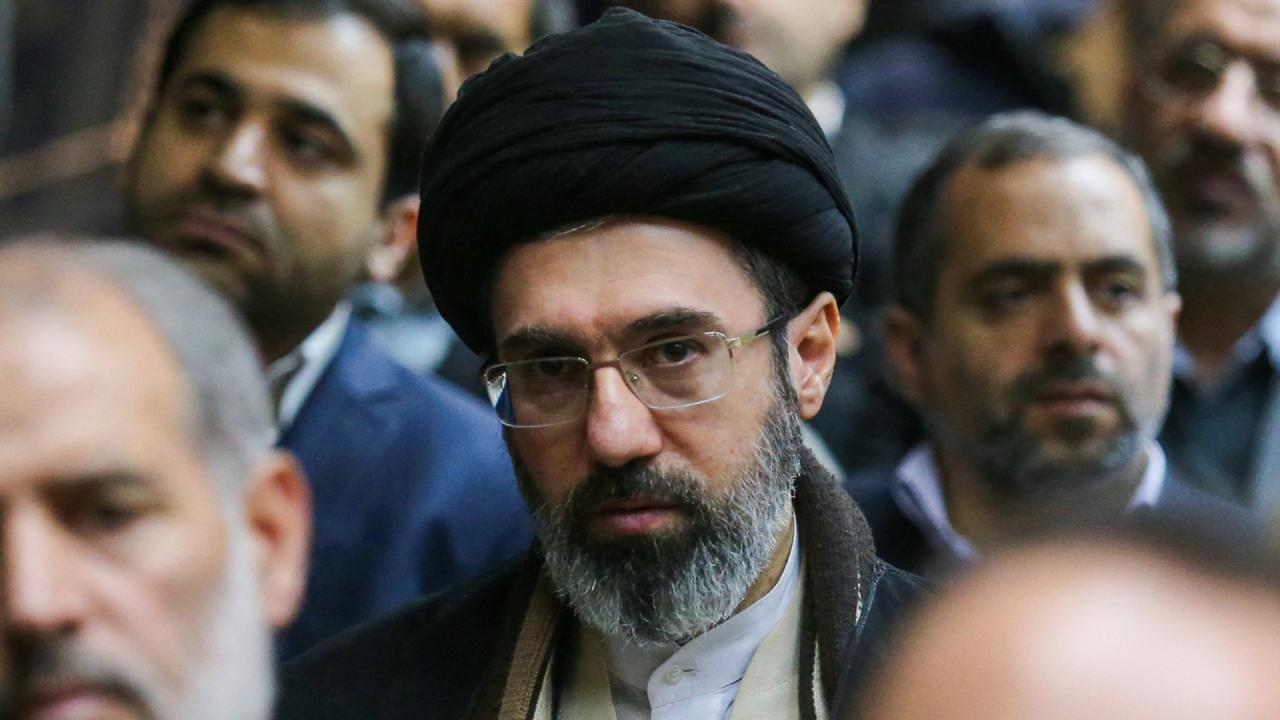 Hamaney’den Sert Mesaj: İsrail ve ABD’ye Karşı Direniş Sürecek