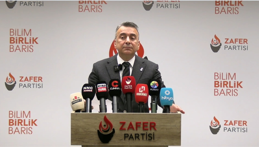 Karamahmutoğlu’ndan Sert Uyarı: 'Türkiye Demografik Beka Sorunu Yaşıyor'