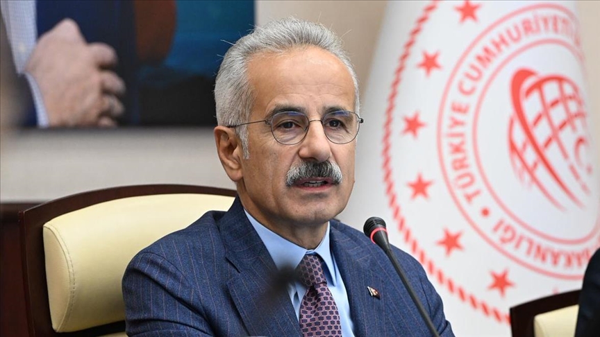 Bakan Uraloğlu Duyurdu: 7 Ülkeye Uçuşlar 31 Mart’a Kadar Durduruldu