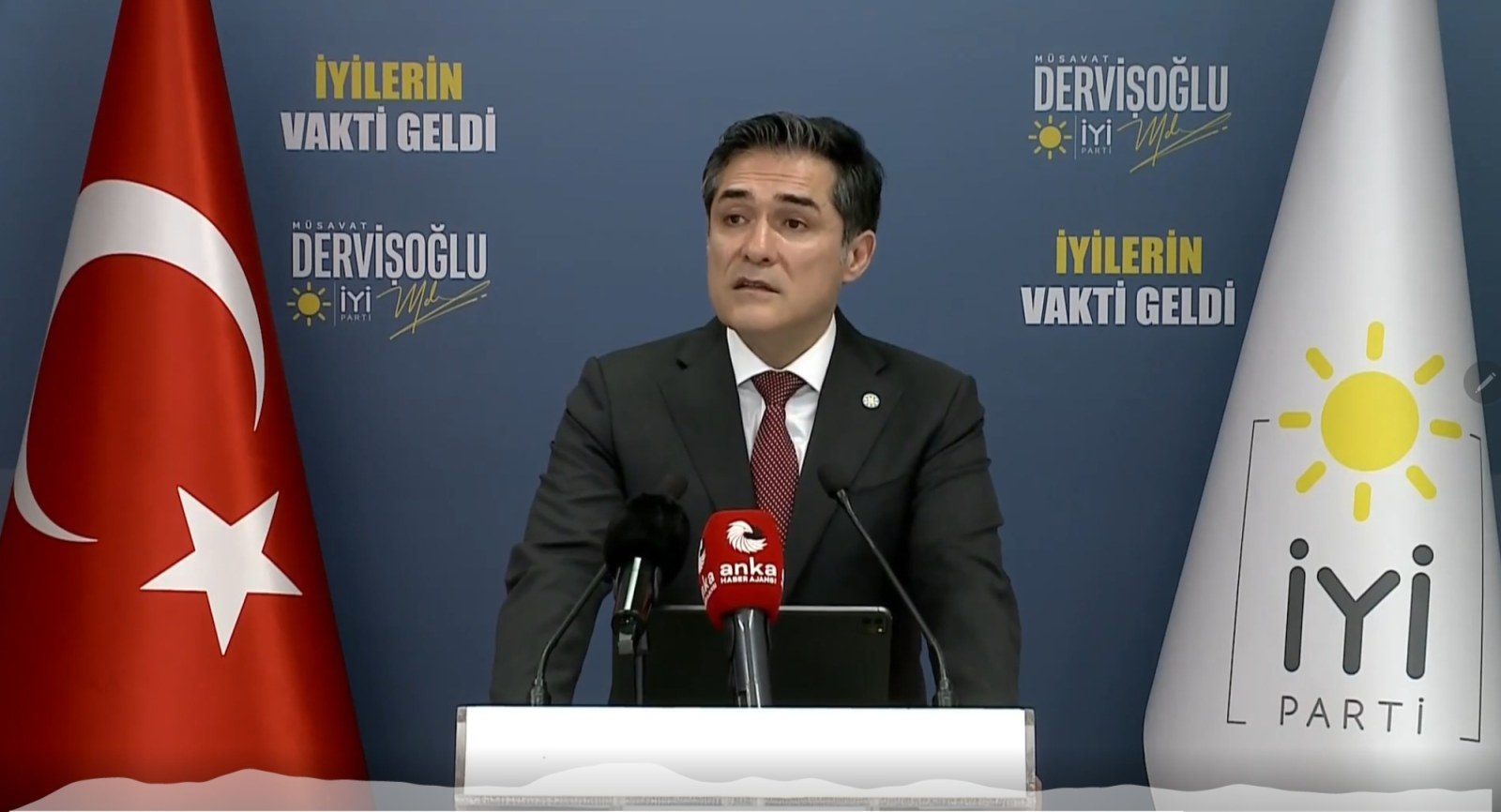 Buğra Kavuncu’dan Sert Çıkış: 'Adaletin Mührü Değil, Siyasetin Ampulü!'