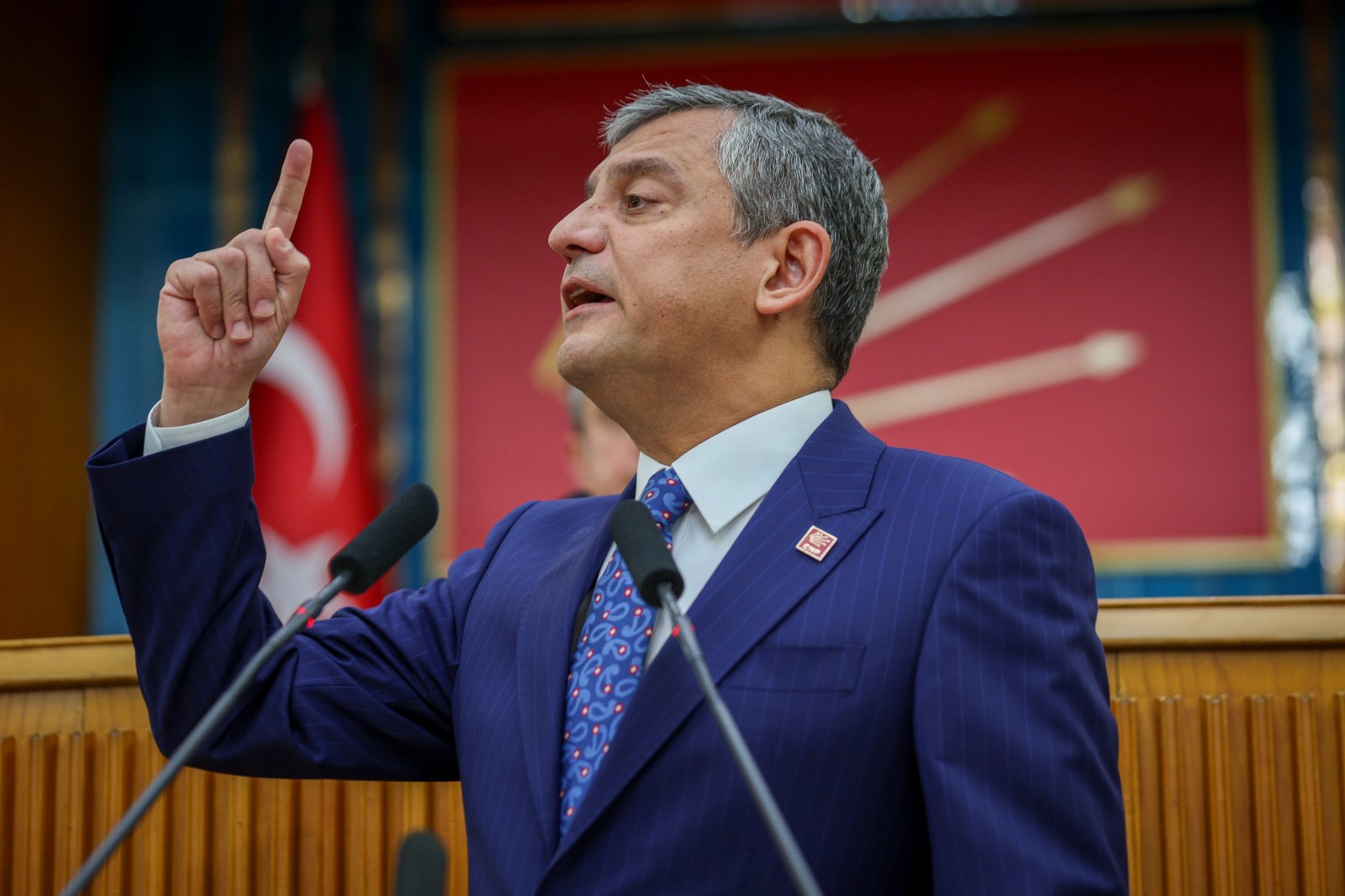 Özgür Özel’den İktidara Sert Mesaj: 'Hodri Meydan, Sandığı Getirin'