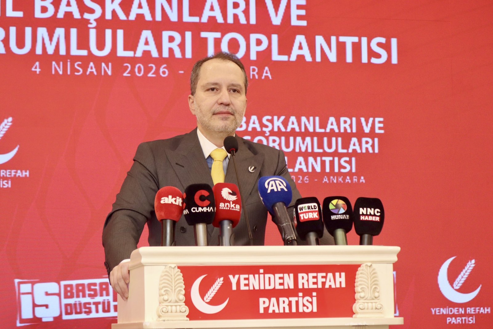 Fatih Erbakan’dan Akaryakıt ve Ekonomi Bombası: ‘Mutfakta Yangın Var, Tencerenin Deviremeyeceği İktidar Yok!’