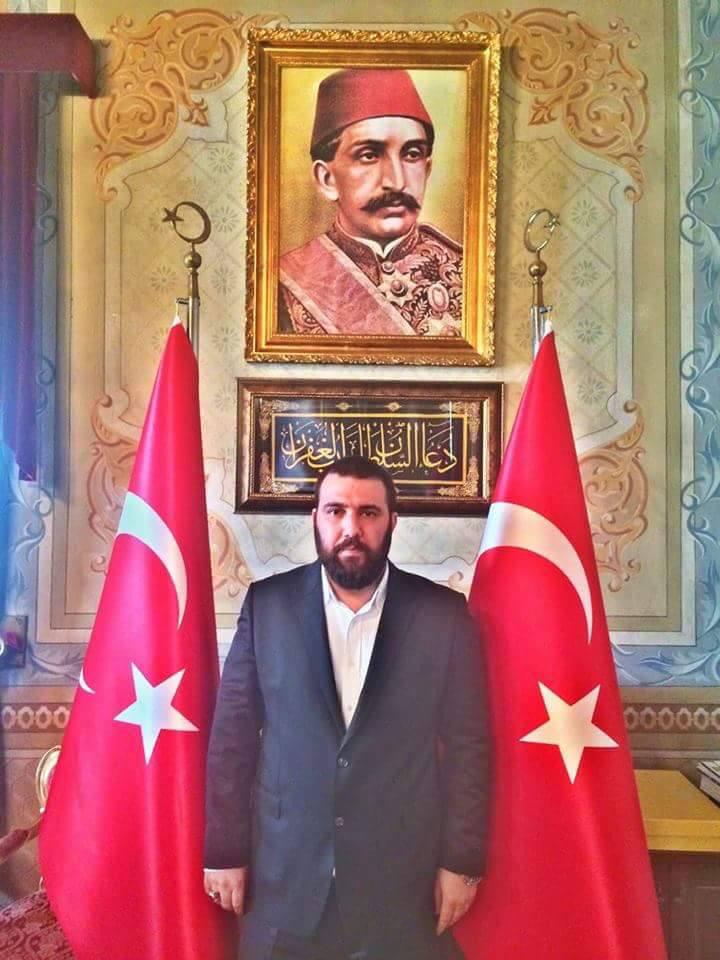 YÖK Sistemine Kayıtsız Geliş : II. Abdülhamid'in Torunu Kayıhan Osmanoğlu'nun Yasa Dışı Mezuniyet Kaydı Tespit Edildi