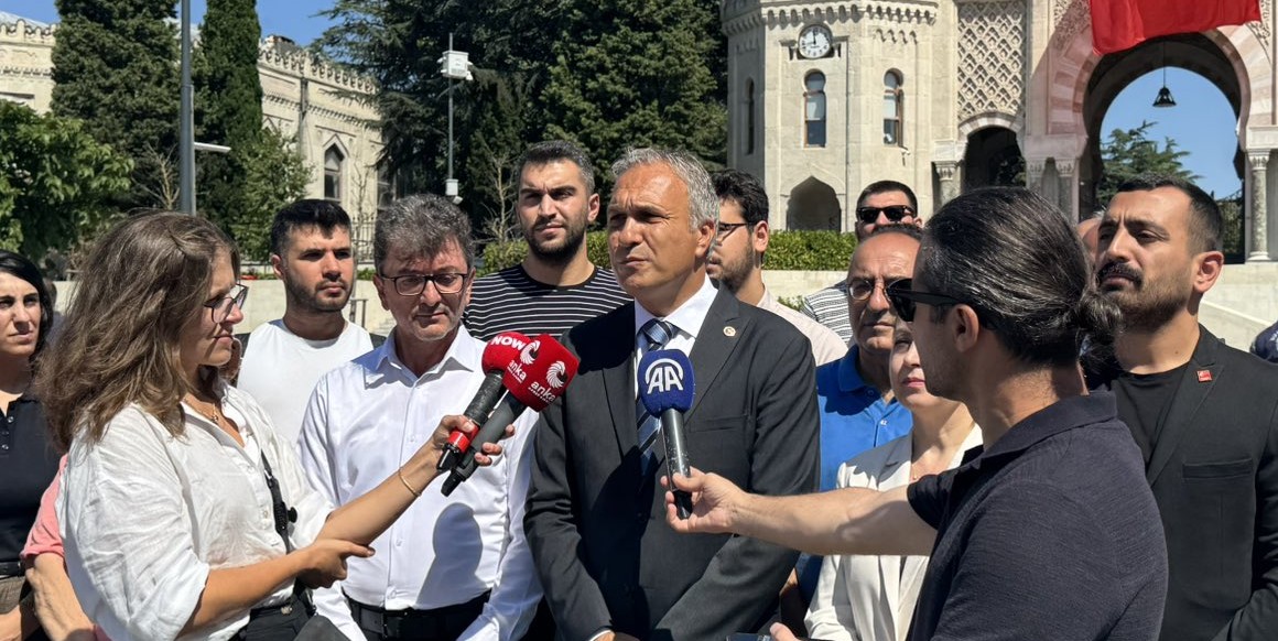 CHP'den Bomba İddia: BTK Başkanı Kendi E-İmzasının Kopyalandığını Fark Etmemiş!