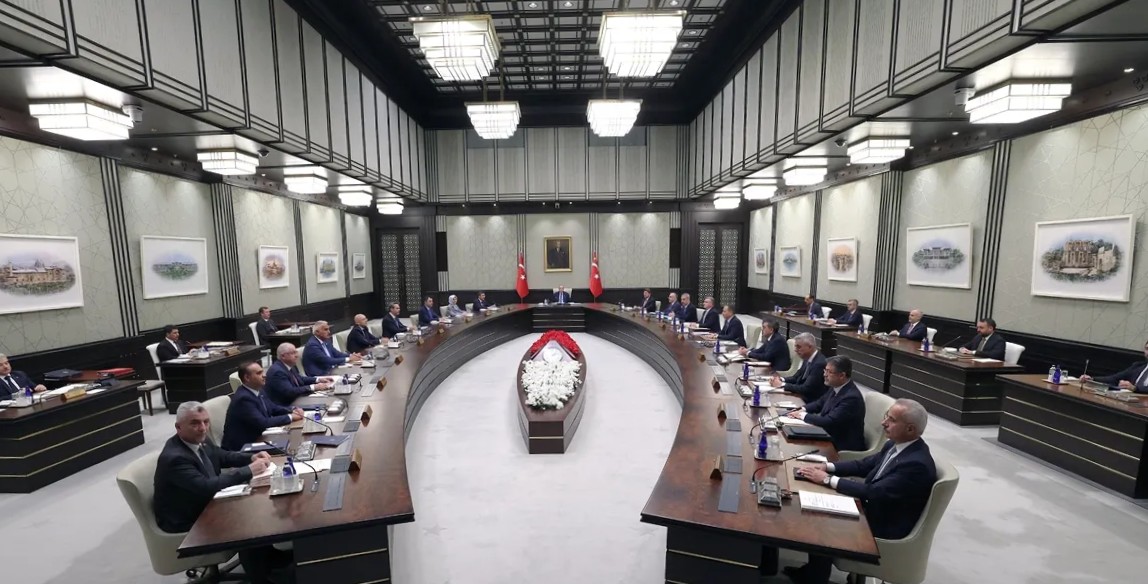 Kabine Toplantısı Bugün Toplanıyor: Gündeminde Neler Var?
