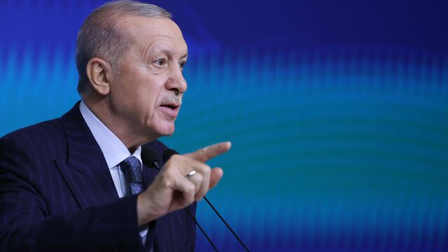 Cumhurbaşkanı Erdoğan'dan Muhalefete Uçak Alımı Açıklaması: 'Bakkaldan Süt Almaya Benzemez!'