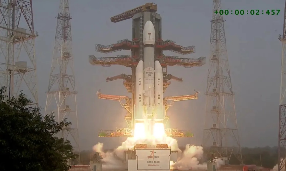 Hindistan, AST SpaceMobile'in BlueBird Block 2 Uydusunu Uzaya Gönderdi