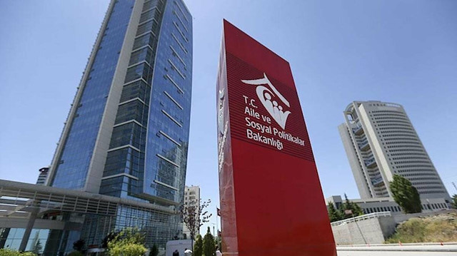 'Genç çiftlere büyük destek: Faizsiz kredi ve yüzde 40’a varan indirim fırsatı'