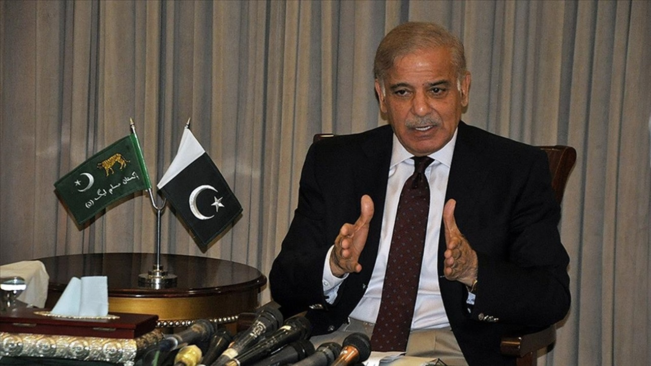 Pakistan Başbakanı Şerif: 'İran ve ABD Müzakere Masasına Gelmeli'