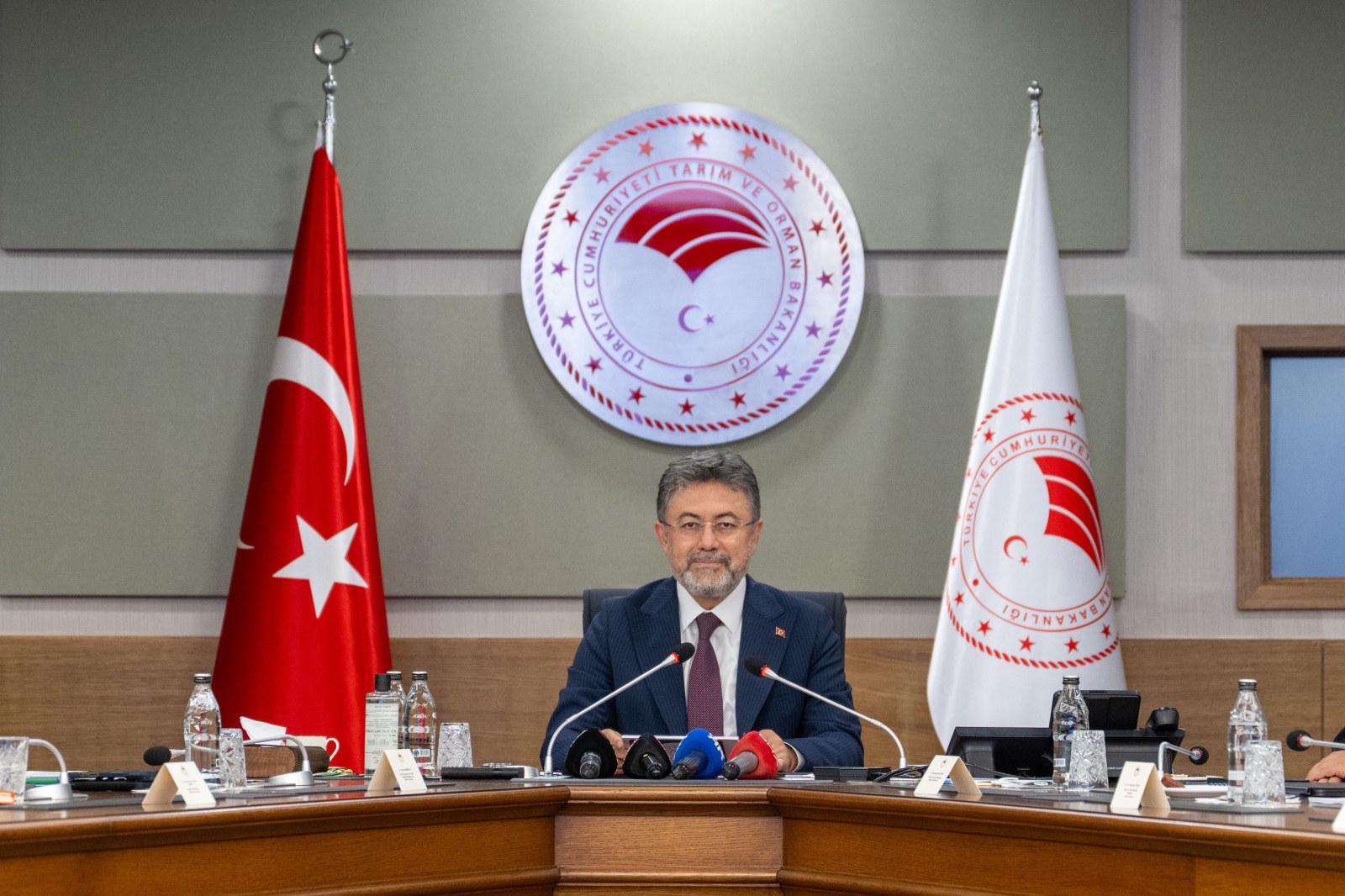 Bakan Yumaklı: '110 Milyon TL Tarımsal Destek Ödemesini Çiftçilerimizin Hesaplarına Aktarıyoruz'