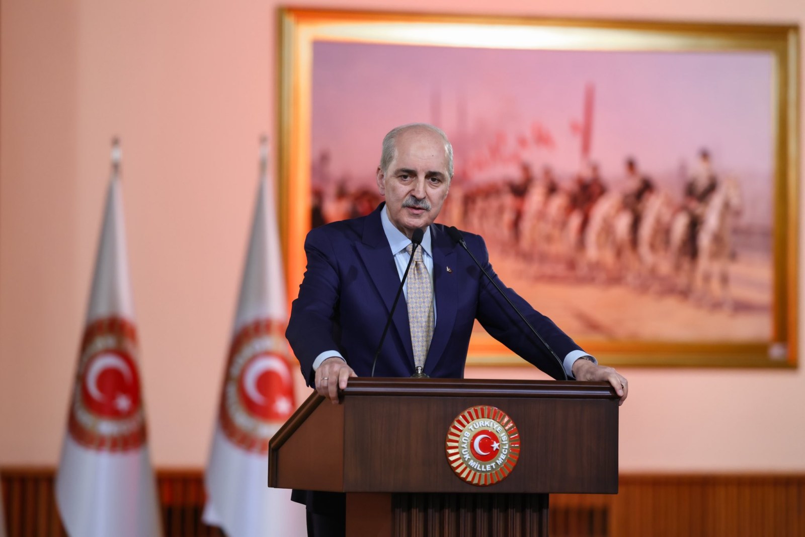 TBMM Başkanı Kurtulmuş : 'Türkiye, Bölgedeki Türbülansa Asla Çekilmeyecek'