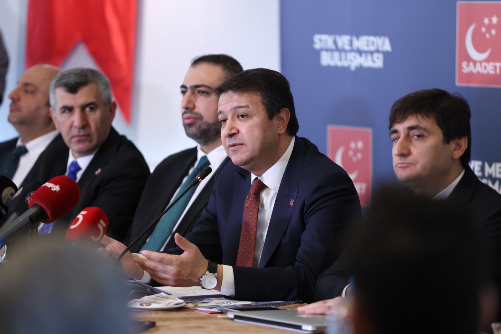 Arıkan: ‘Hükümet Savaşın Faturasını Vatandaşa Kesiyor!’