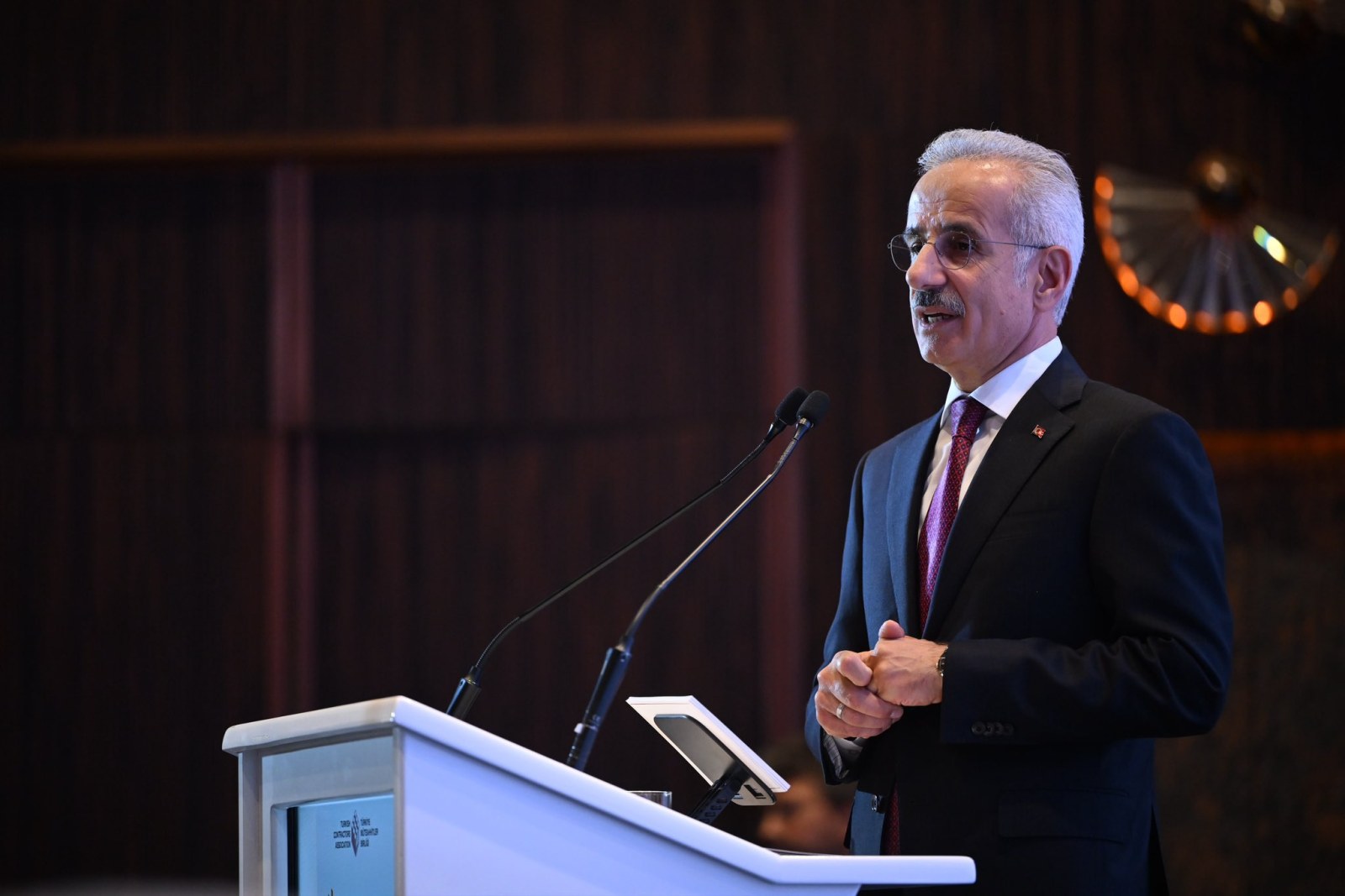 Uraloğlu: '2053 Hedefiyle Dünyanın Dijital Altyapı Merkezi Olacağız'