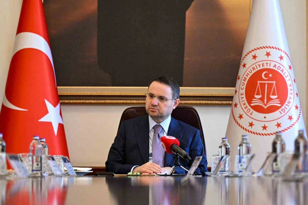 Bakan Gürlek: Okulları Hedef Gösteren 67 Kişi Gözaltına Alındı