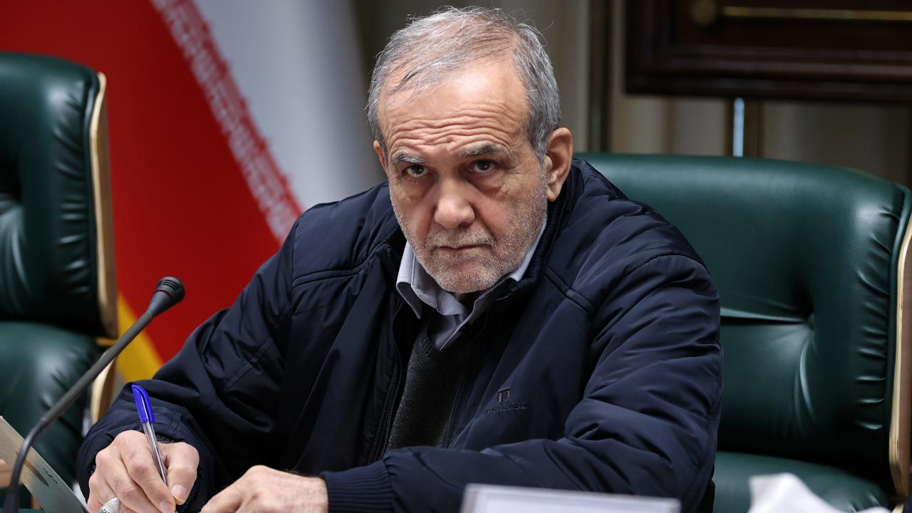 Pezeşkiyan’dan ABD’ye Sert Mesaj: 'Deniz Ablukası Başarısızlığa Mahkum'