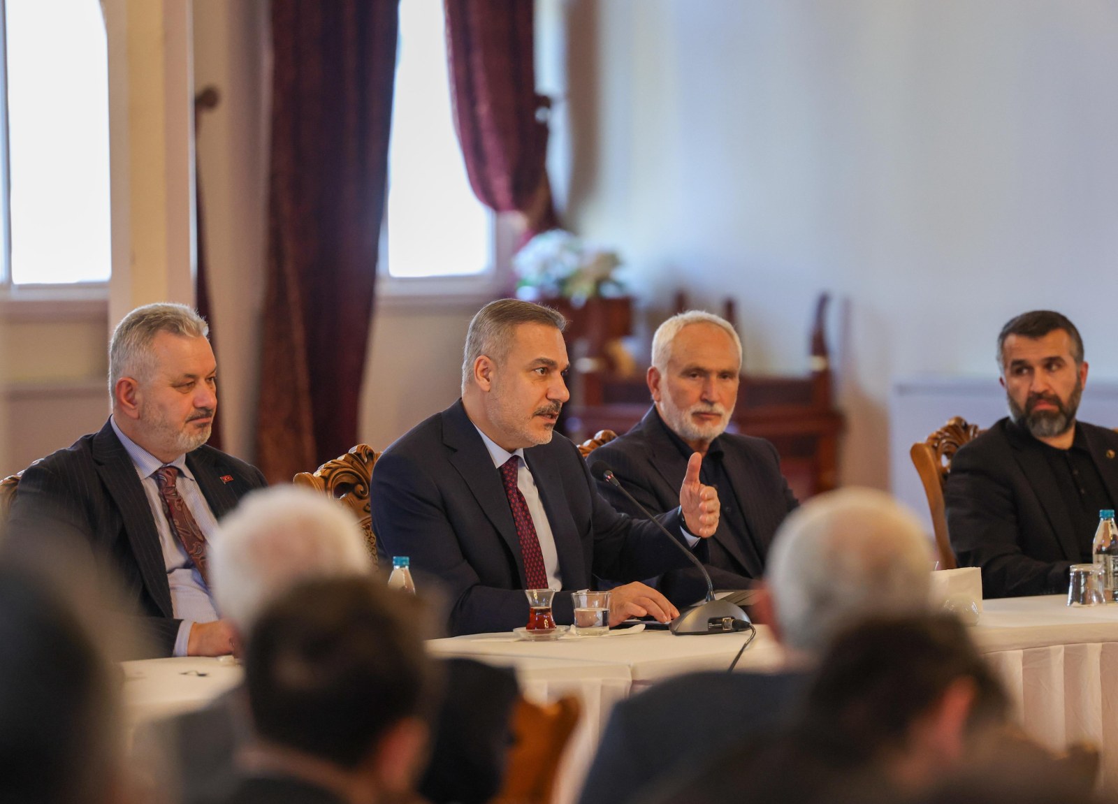 Dışişleri Bakanı Fidan, Filistin’e Destek Platformu ve STK’larla Bir Araya Geldi