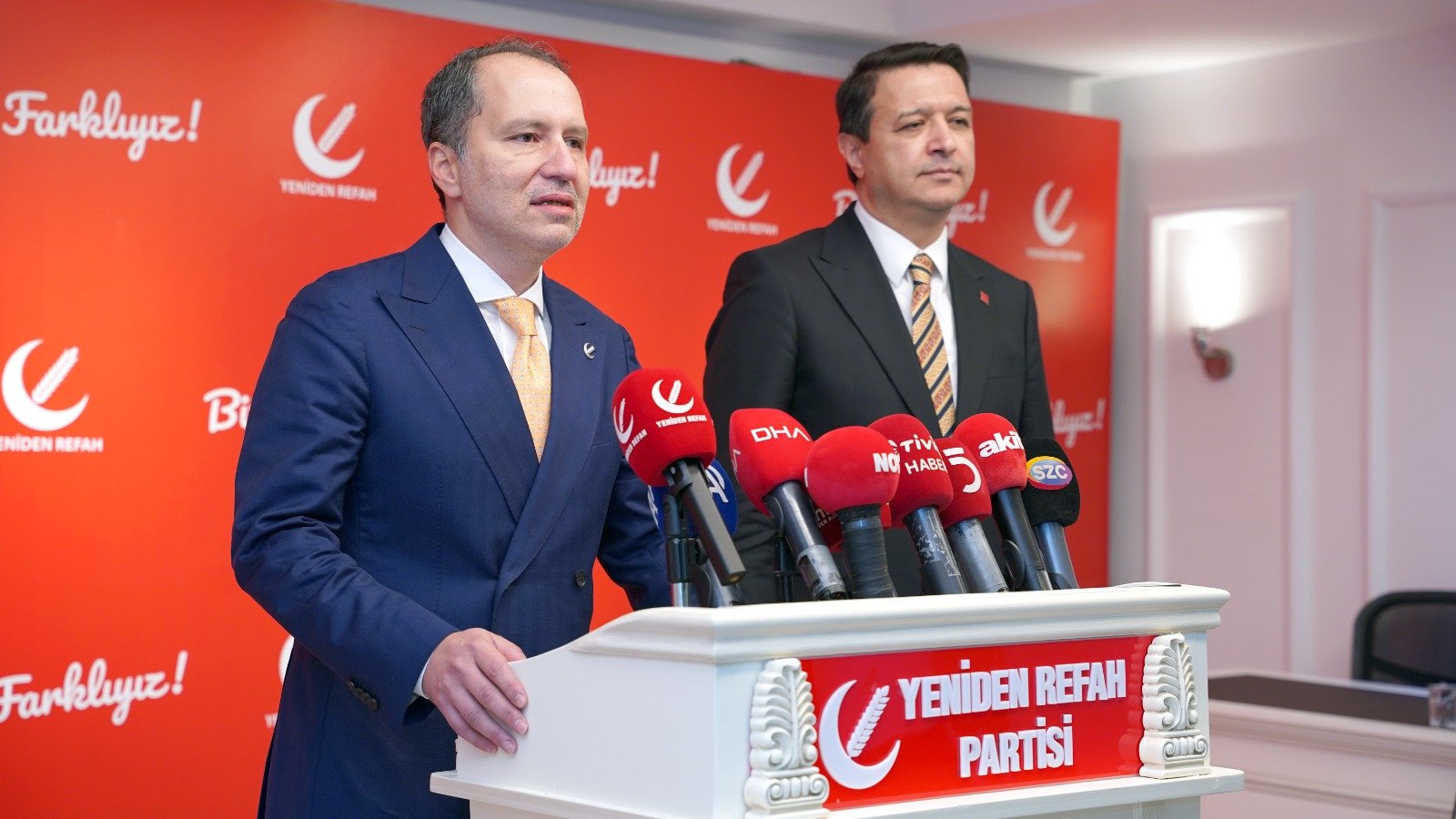 Erbakan'dan MHP Tepkilerine : '652 Bin Üyeyle Daha İlerideyiz!'