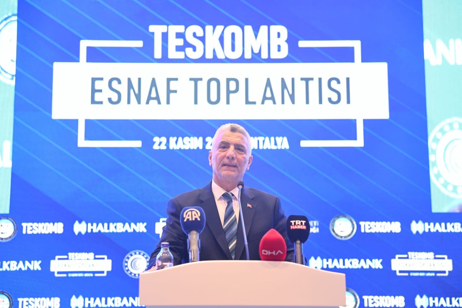 Ticaret Bakanı Ömer Bolat Açıkladı : Esnafa Yeni Yıl Müjdesi