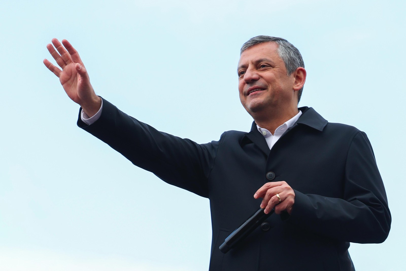 Özel'den Kayseri'de Çarpıcı Açıklamalar: 'İBB Davasında Bir Gizli Tanık Daha Vazgeçti, 'Pişmanım' Dedi.'