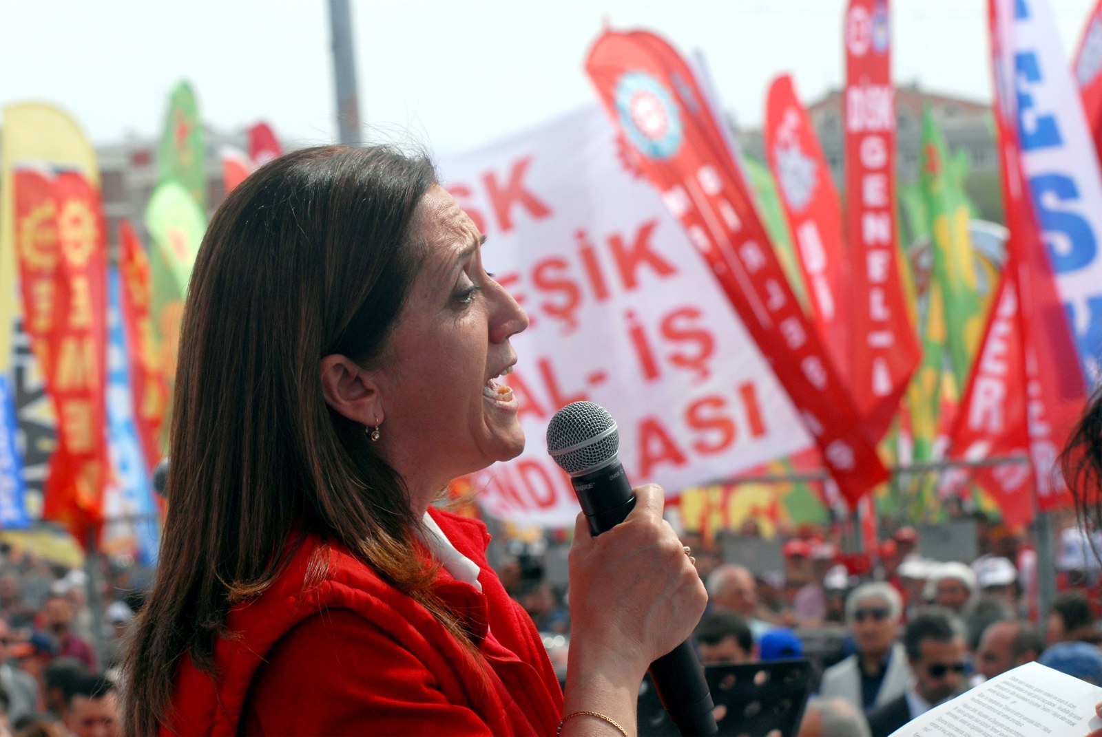 Çerkezoğlu'ndan Bakan Işıkhan'a Sert Tepki: 'DİSK'i Görmezden Gelen Her Masa Hükümsüzdür!'