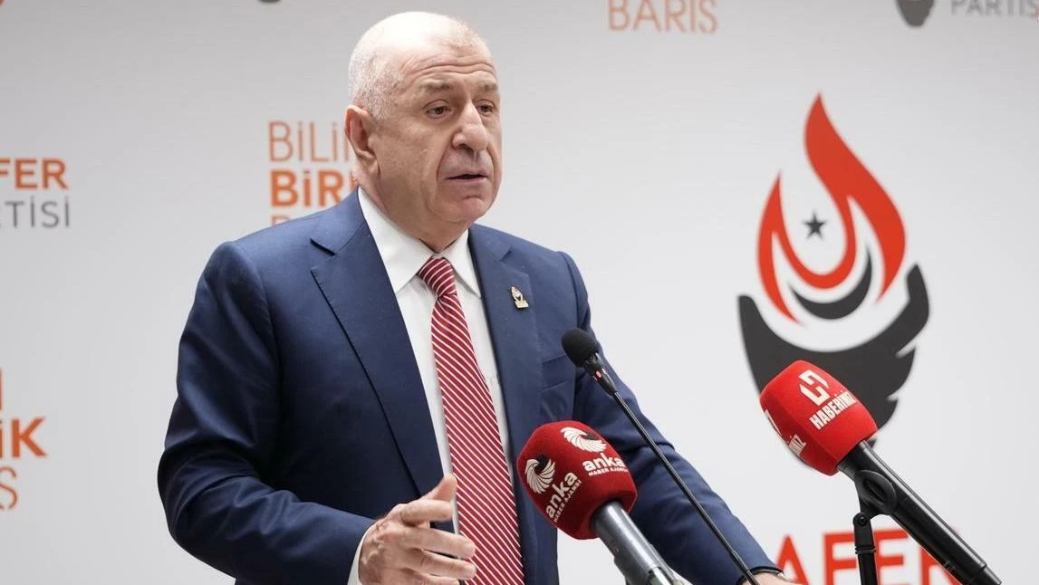 Özdağ'dan Emekli Maaşları İsyanı: 'Bu Maaş Değil, Ancak Sosyal Yardım Denilebilir'