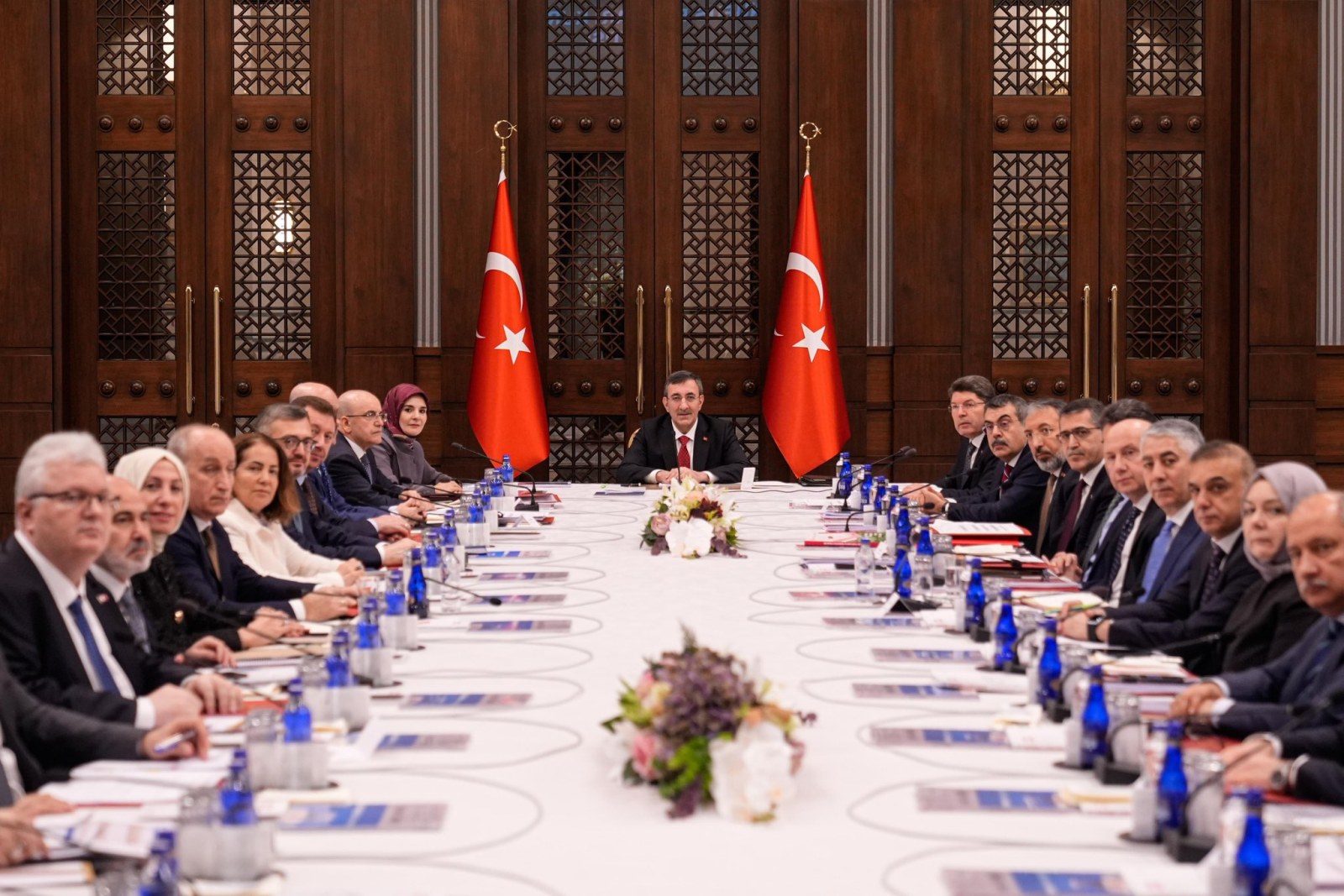 Yılmaz'dan Nüfus Politikaları Açıklaması: Gençlere Evlilik ve Aile Desteği Artıyor