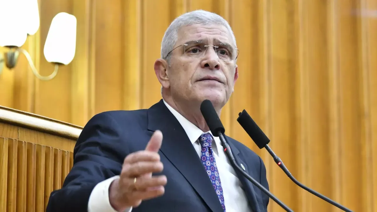 Dervişoğlu'dan Sert Sözler: 'Sen Benim Dava Arkadaşım Değilsin, Abdullah Öcalan'ın Dava Arkadaşısın'