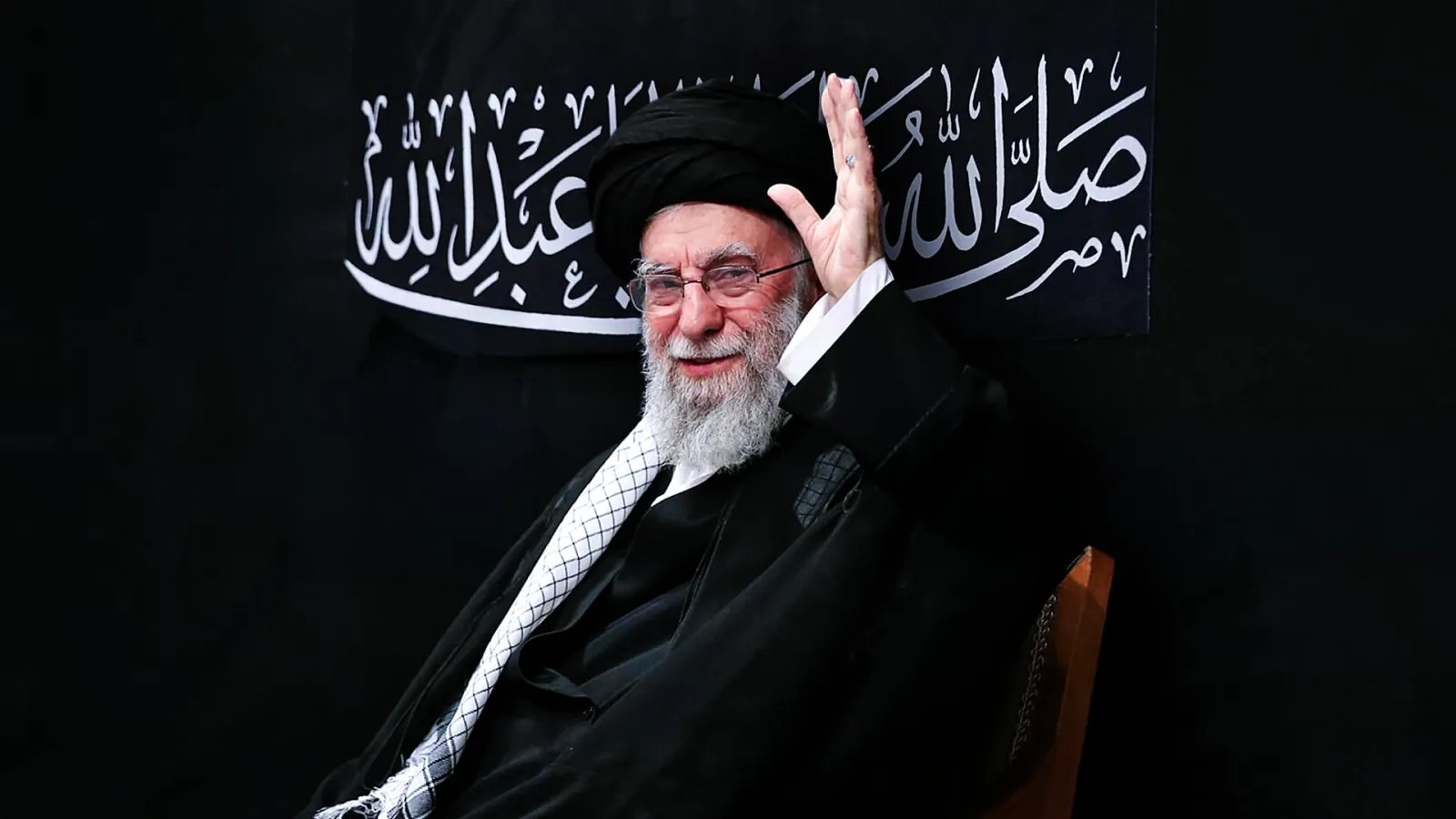 İran'ın Dini Lideri Ayetullah Ali Hamaney Hayatını Kaybetti : Ülkede 40 Günlük Ulusal Yas İlan Edildi.